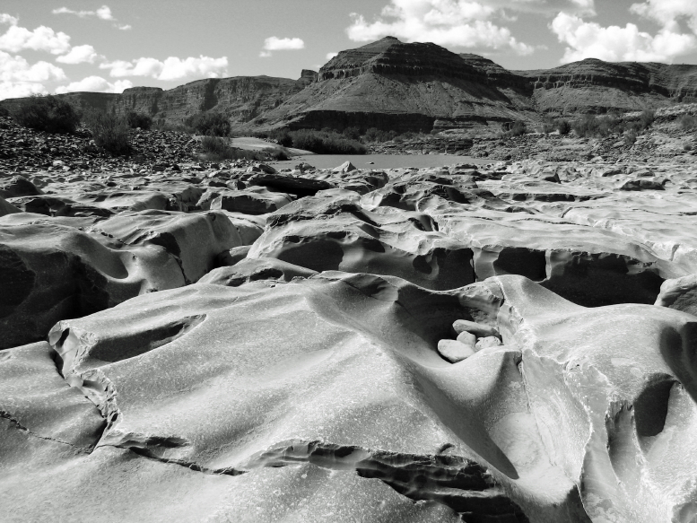Music in the rocks, Gondwana Canyon Trail (copyright Ron Swilling)